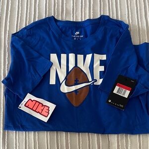 Nike Kids Blue Graphic Tee large football